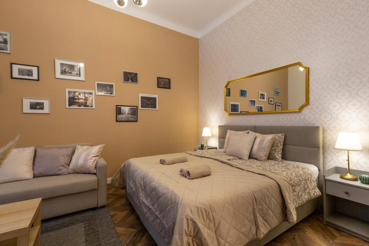 Central Quentin Home With Sauna Next To The New York Cafe Budapest Eksteriør bilde